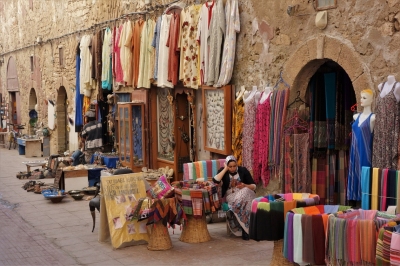 Marktfrauen in Essaouira (Alexander Mirschel)  Copyright 
Infos zur Lizenz unter 'Bildquellennachweis'